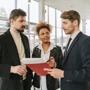 Sales team - Fusion Business College Flexible online automotive & finance training by RTO-40042 | accredited courses, | Fusion Business College